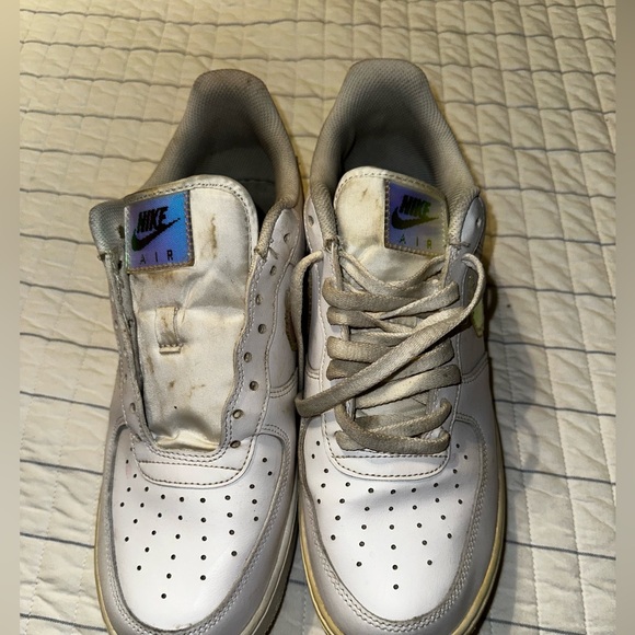 Nike Air Force 1 LV8 Size 10 - Picture 5 of 8